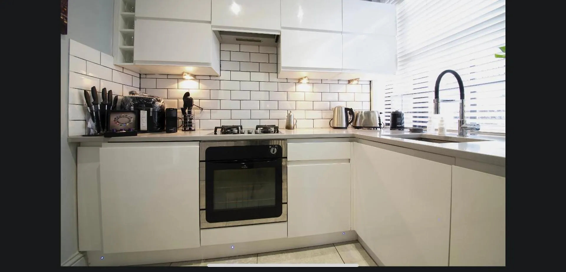 Apartament Tower Bridge 3Bedsecure Parking Shad Thames Luxuury Boutique Historic Bright Warehouse Gated Parking Upto 4 Vehicles Inc